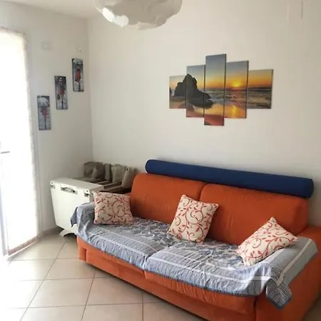 Esclusivo Bilocale Vista Mare